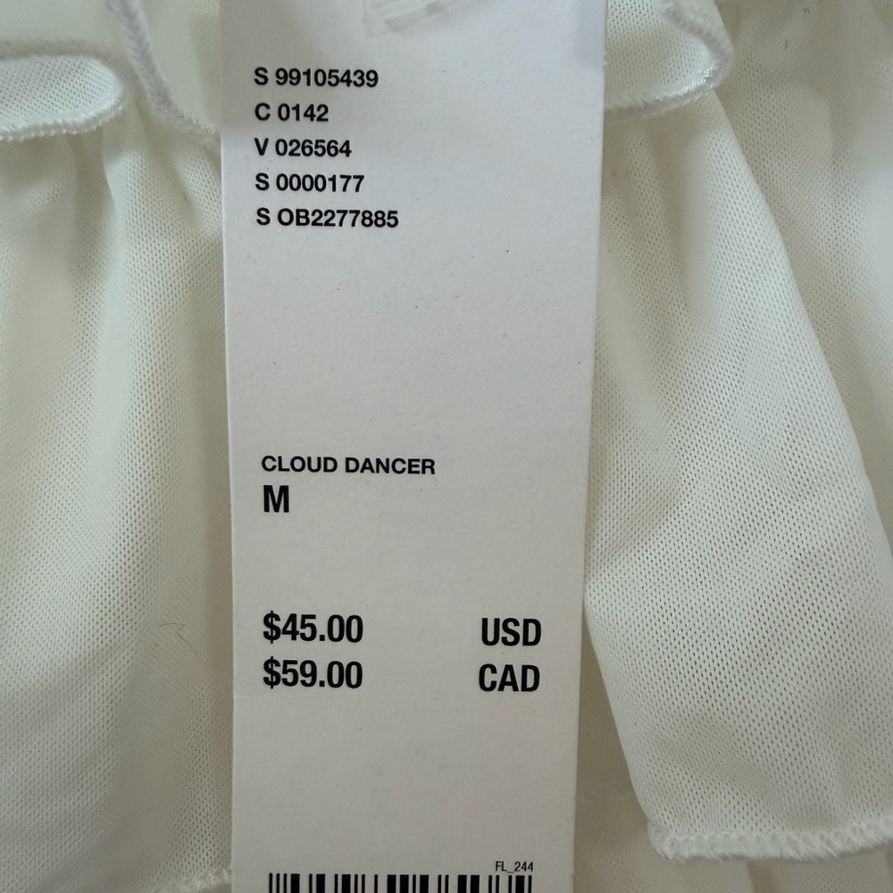 Urban Outfitters Cloud Dancer White Ruffled MiniSkirt Built in Shorts Medium NWT - Picture 5 of 9